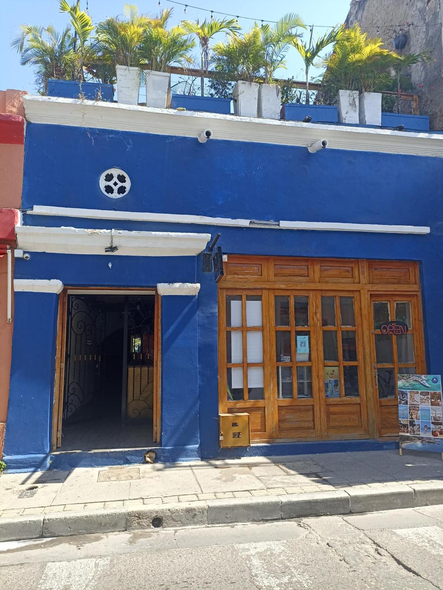 Seven Nights Hostel Cartagena Bagian luar foto